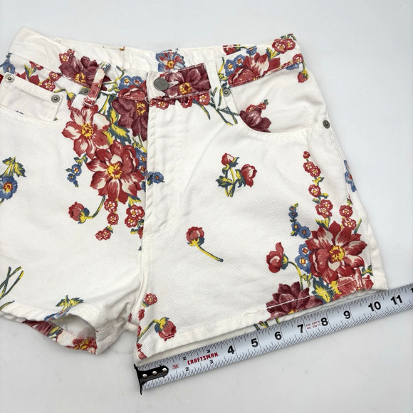 Vintage 80s 90s BONGO White & Floral Print Denim High Rise Mom Shorts Jr 1 25x2" - Picture 11 of 14